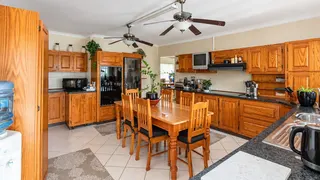 Manors property photograph 9