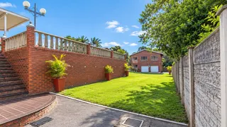 Manors property photograph 33