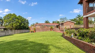 Manors property photograph 34
