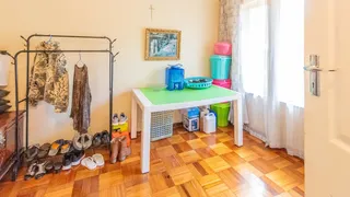 Dawncliffe property photograph 13