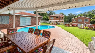 Manors property photograph 14